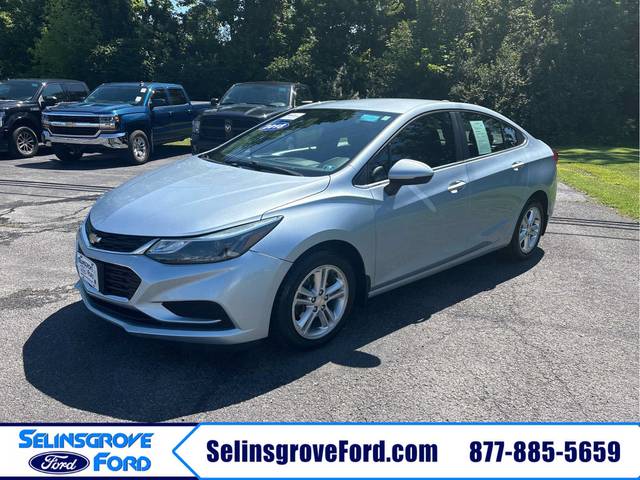 2018 Chevrolet Cruze LT FWD photo