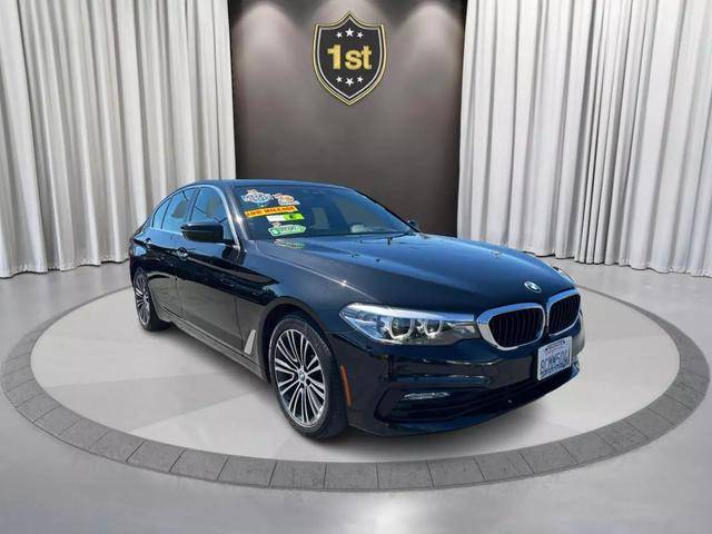 2018 BMW 5 Series 530i RWD photo