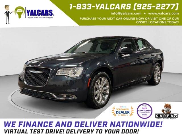 2018 Chrysler 300 Touring L AWD photo