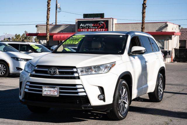 2018 Toyota Highlander XLE FWD photo