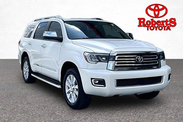2018 Toyota Sequoia Platinum RWD photo