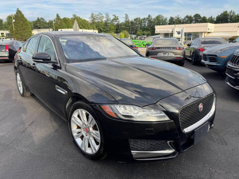 2018 Jaguar XF 35t Premium AWD photo