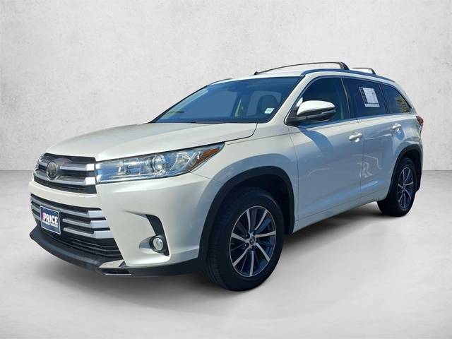 2018 Toyota Highlander XLE AWD photo
