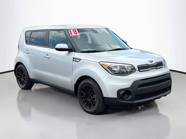 2018 Kia Soul Base FWD photo