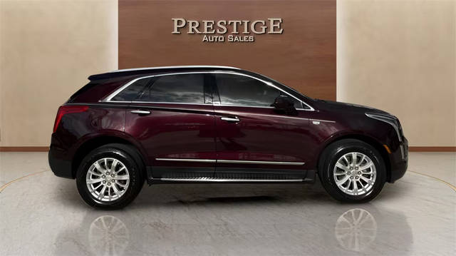 2018 Cadillac XT5 FWD FWD photo