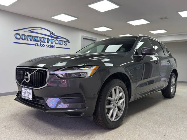 2018 Volvo XC60 Momentum AWD photo
