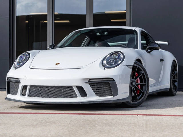 2018 Porsche 911 GT3 GT3 RWD photo