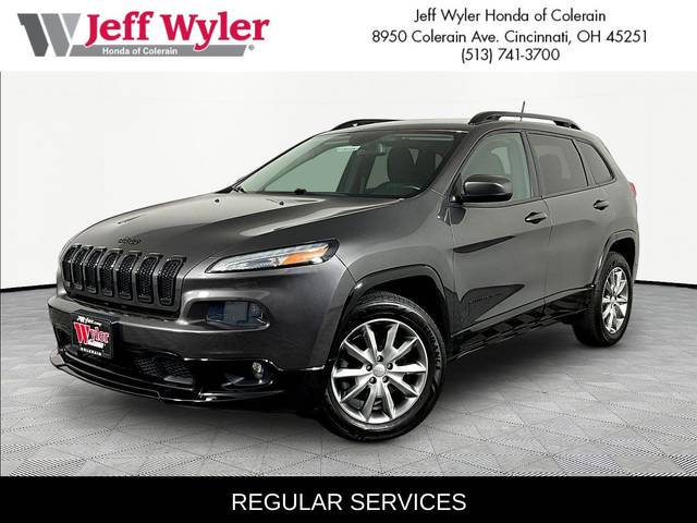 2018 Jeep Cherokee Latitude Tech Connect 4WD photo