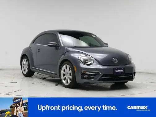 2018 Volkswagen Beetle SE FWD photo