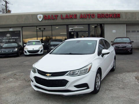 2018 Chevrolet Cruze LS FWD photo