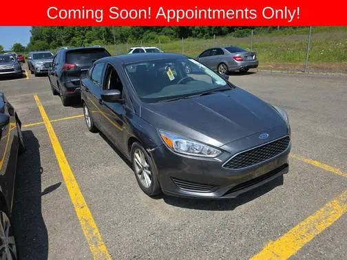 2018 Ford Focus SE FWD photo