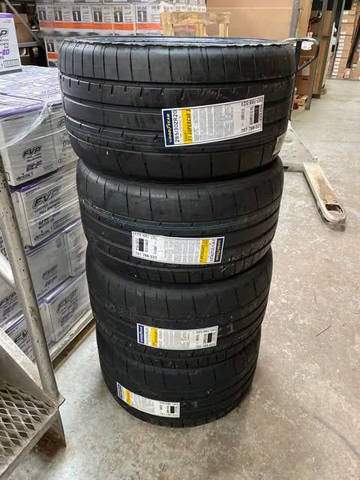 2018 Chevrolet Camaro ZL1 RWD photo