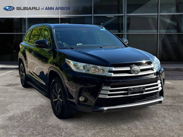 2018 Toyota Highlander XLE AWD photo