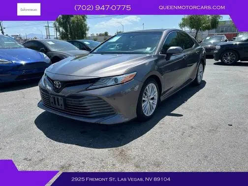2018 Toyota Camry XLE FWD photo