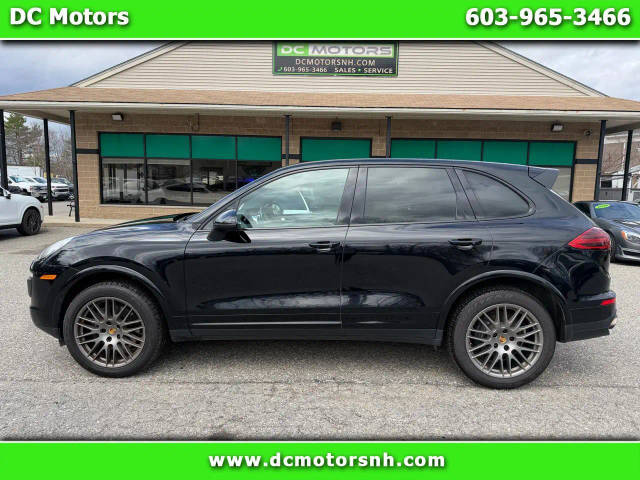 2018 Porsche Cayenne Platinum Edition AWD photo