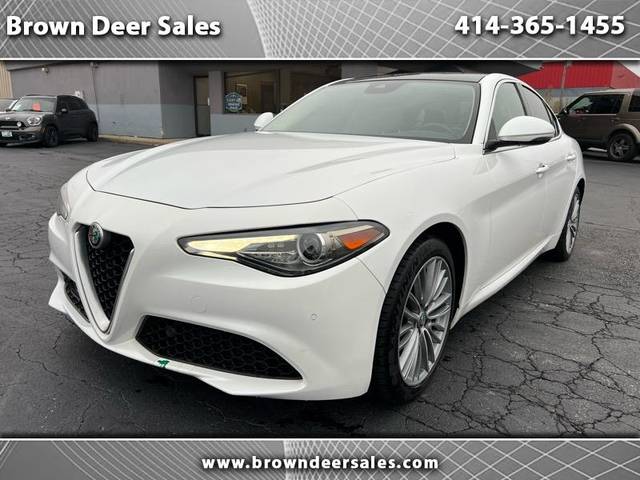 2018 Alfa Romeo Giulia Ti Lusso AWD photo