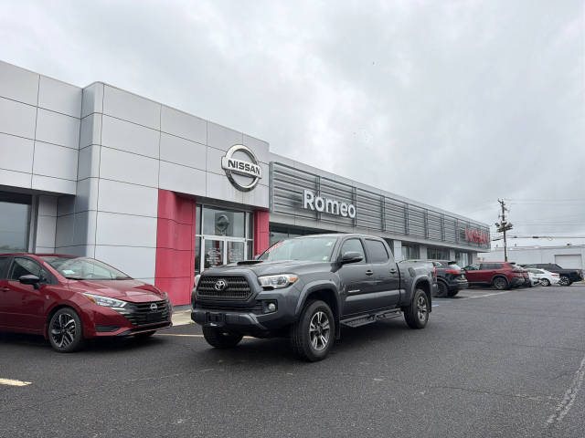2017 Toyota Tacoma TRD Sport 4WD photo