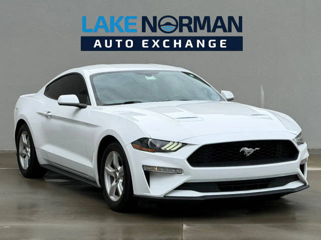 2018 Ford Mustang EcoBoost RWD photo