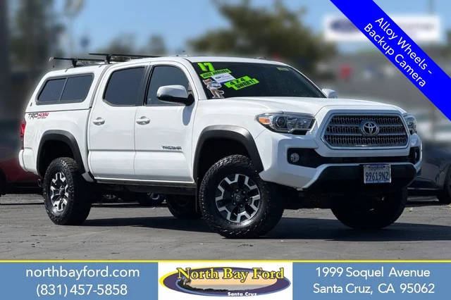 2017 Toyota Tacoma TRD Off Road 4WD photo