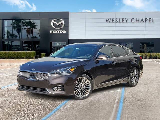 2017 Kia Cadenza Limited FWD photo