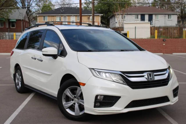 2018 Honda Odyssey EX-L FWD photo