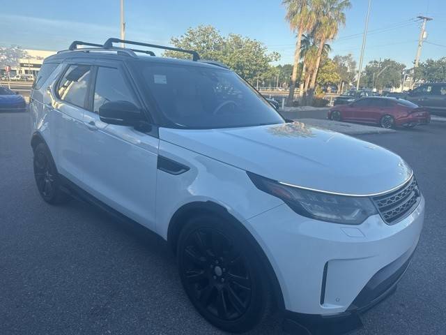 2017 Land Rover Discovery HSE 4WD photo
