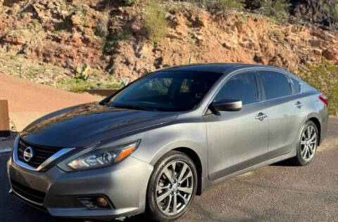 2018 Nissan Altima 2.5 SR FWD photo