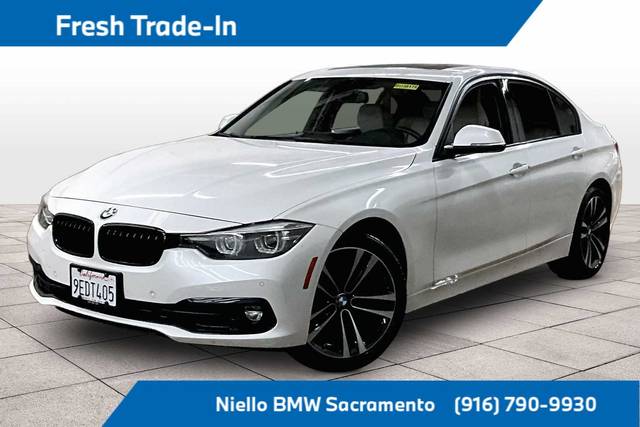 2018 BMW 3 Series 330i RWD photo