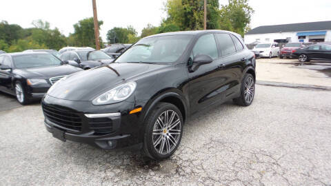 2018 Porsche Cayenne Platinum Edition AWD photo