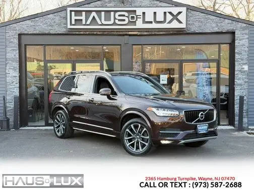 2018 Volvo XC90 Momentum AWD photo