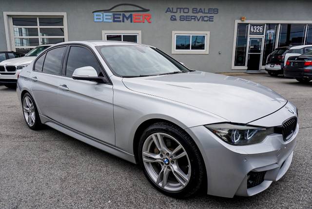 2015 BMW 3 Series 328i RWD photo
