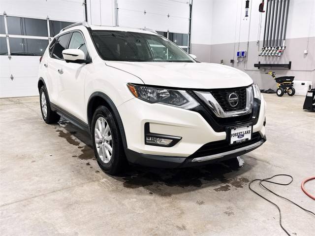 2018 Nissan Rogue SV AWD photo