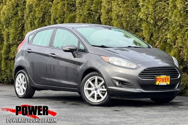 2016 Ford Fiesta SE FWD photo