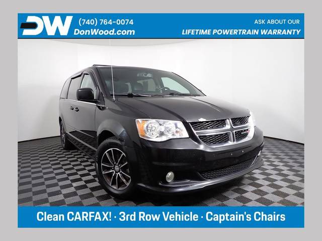 2017 Dodge Grand Caravan SXT FWD photo