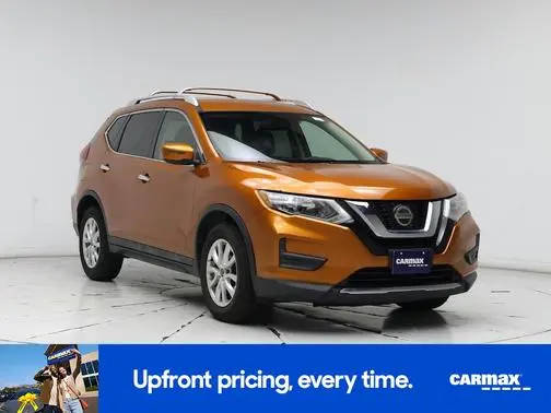 2018 Nissan Rogue SV FWD photo