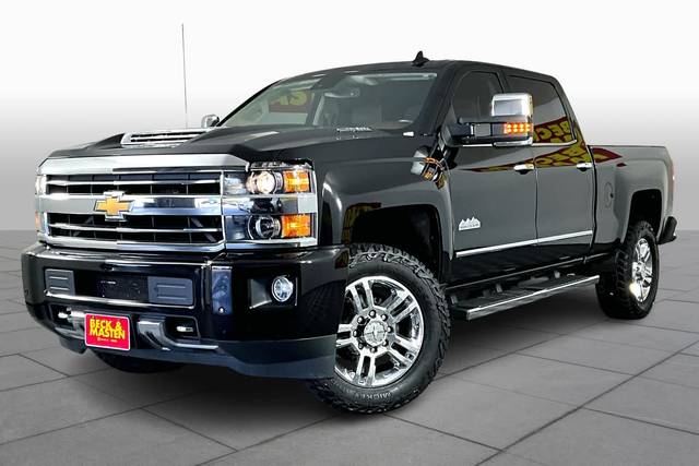 2018 Chevrolet Silverado 2500HD High Country 4WD photo