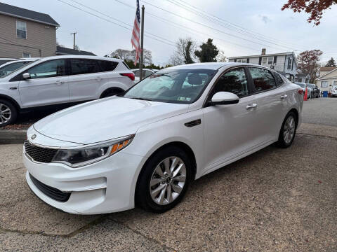 2017 Kia Optima LX FWD photo