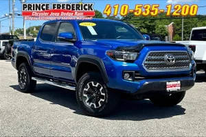 2017 Toyota Tacoma TRD Off Road 4WD photo