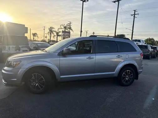 2018 Dodge Journey SE FWD photo