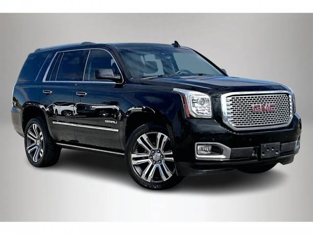 2017 GMC Yukon Denali RWD photo