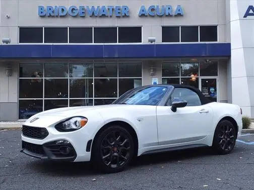 2018 FIAT 124 Spider Abarth RWD photo