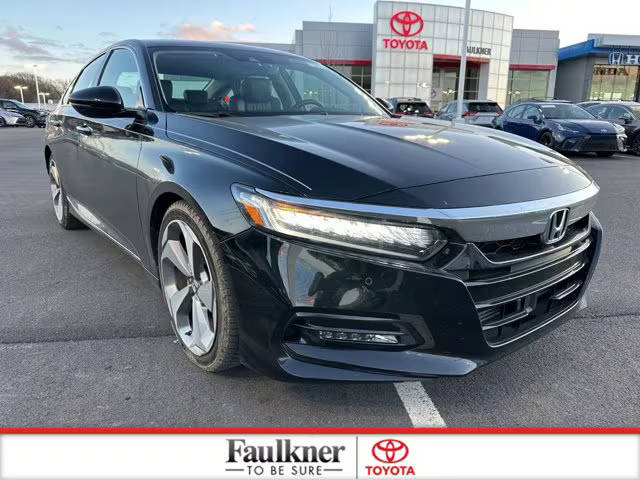 2018 Honda Accord Touring 1.5T FWD photo