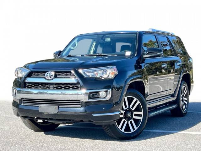 2018 Toyota 4Runner Limited 4WD photo