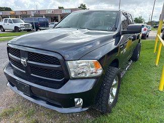 2018 Ram 1500 Express 4WD photo