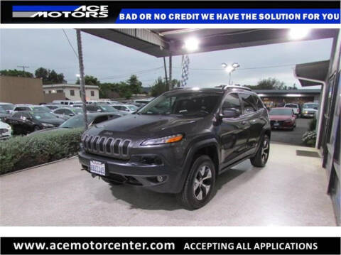 2018 Jeep Cherokee Trailhawk 4WD photo