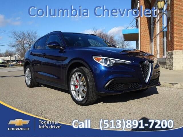 2018 Alfa Romeo Stelvio Ti Sport AWD photo