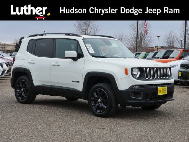 2017 Jeep Renegade Latitude 4WD photo