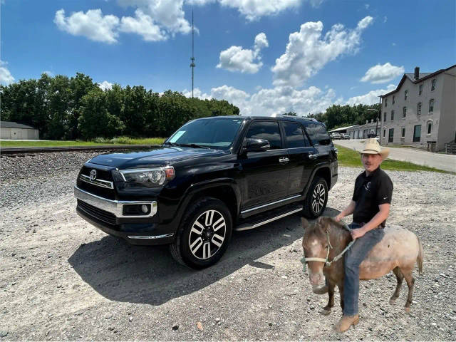 2018 Toyota 4Runner Limited 4WD photo
