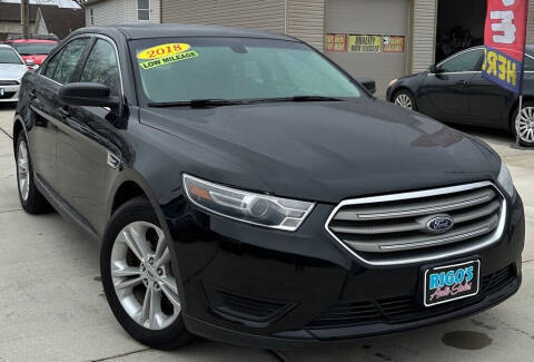 2018 Ford Taurus SE FWD photo