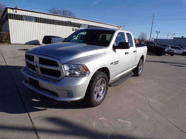2018 Ram 1500 Express 4WD photo